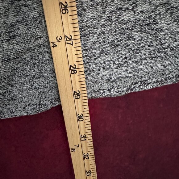 OLIVIA RAE WOMEN'S GREY 3/4 SLEEVE V-NECK COMFORT LIGHTWEIGHT RELAXED SWEATER L - Picture 9 of 12